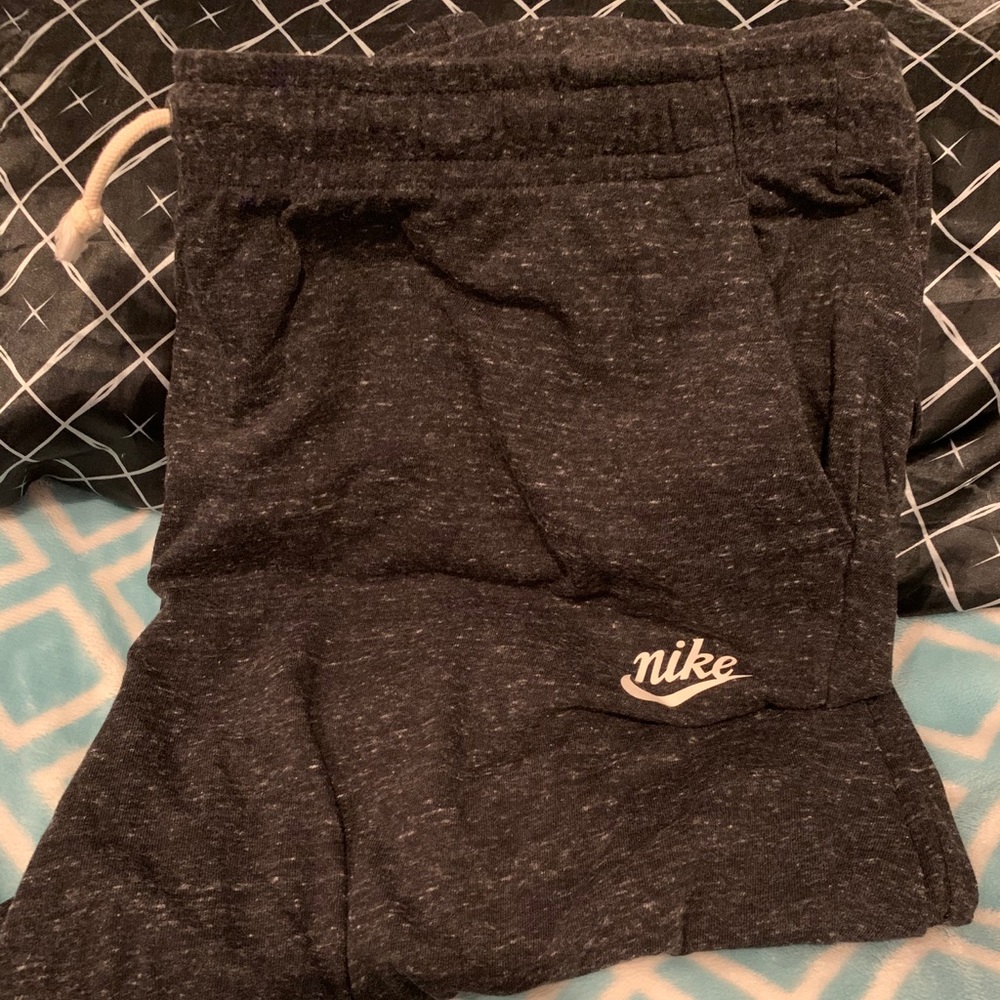 NWOT Nike Sportswear Gym Vintage Capri Joggers 3X